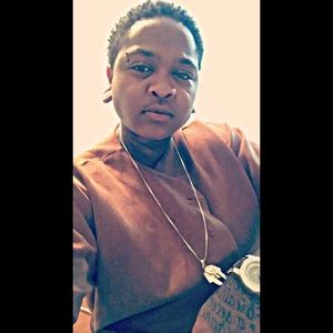 Meet your Posher, Sy amir